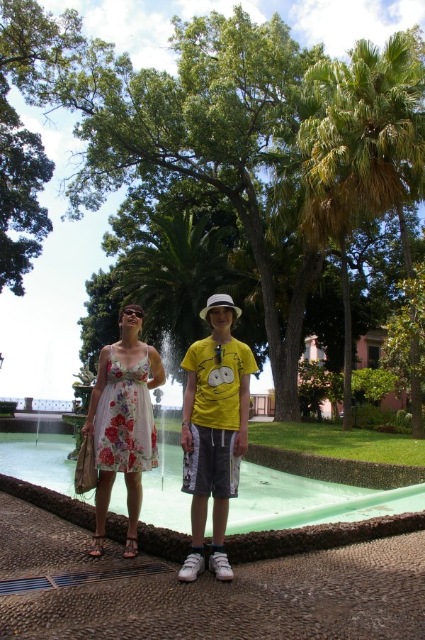 Lovely grounds near Funchal centre