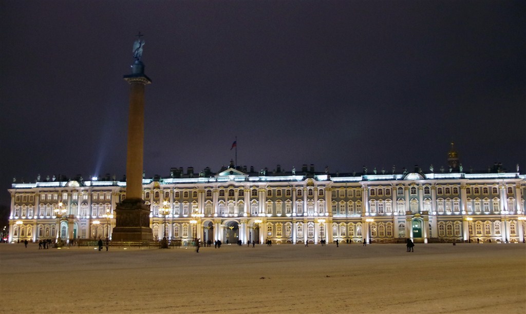 Winter Palace by night